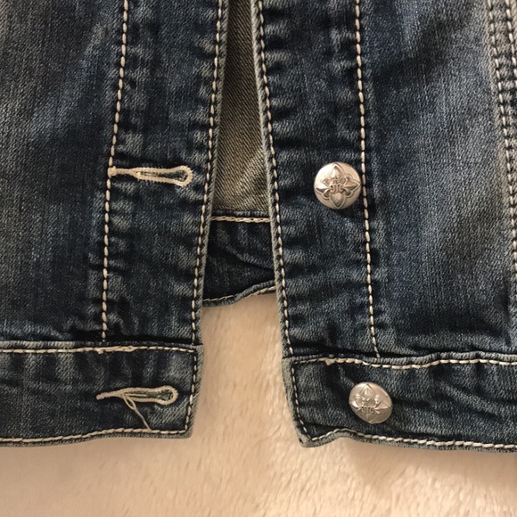 Miss Me denim crop jacket size large - Picture 3 of 5